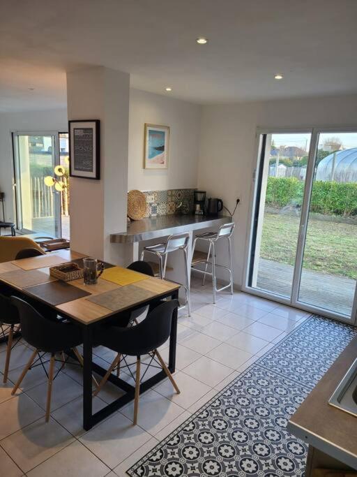 Maison De Locquirec